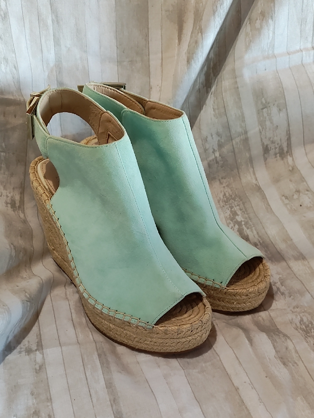 Kenneth Cole New York Mint Green Peep-Toe Espadrille Wedges, Size 8M - Picture 1 of 7
